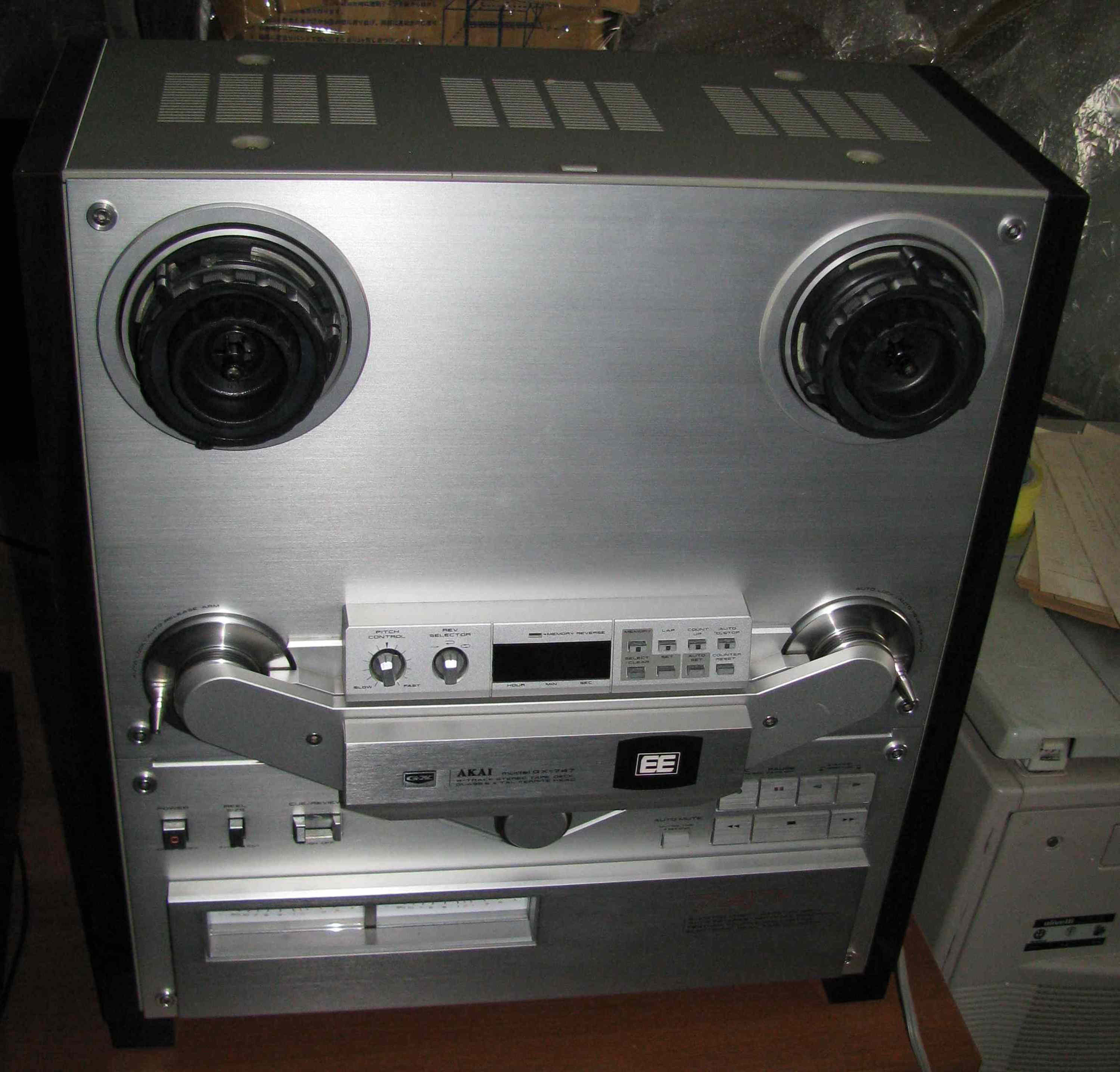 vintage hi-fi Open-reel deck Akai GX-747