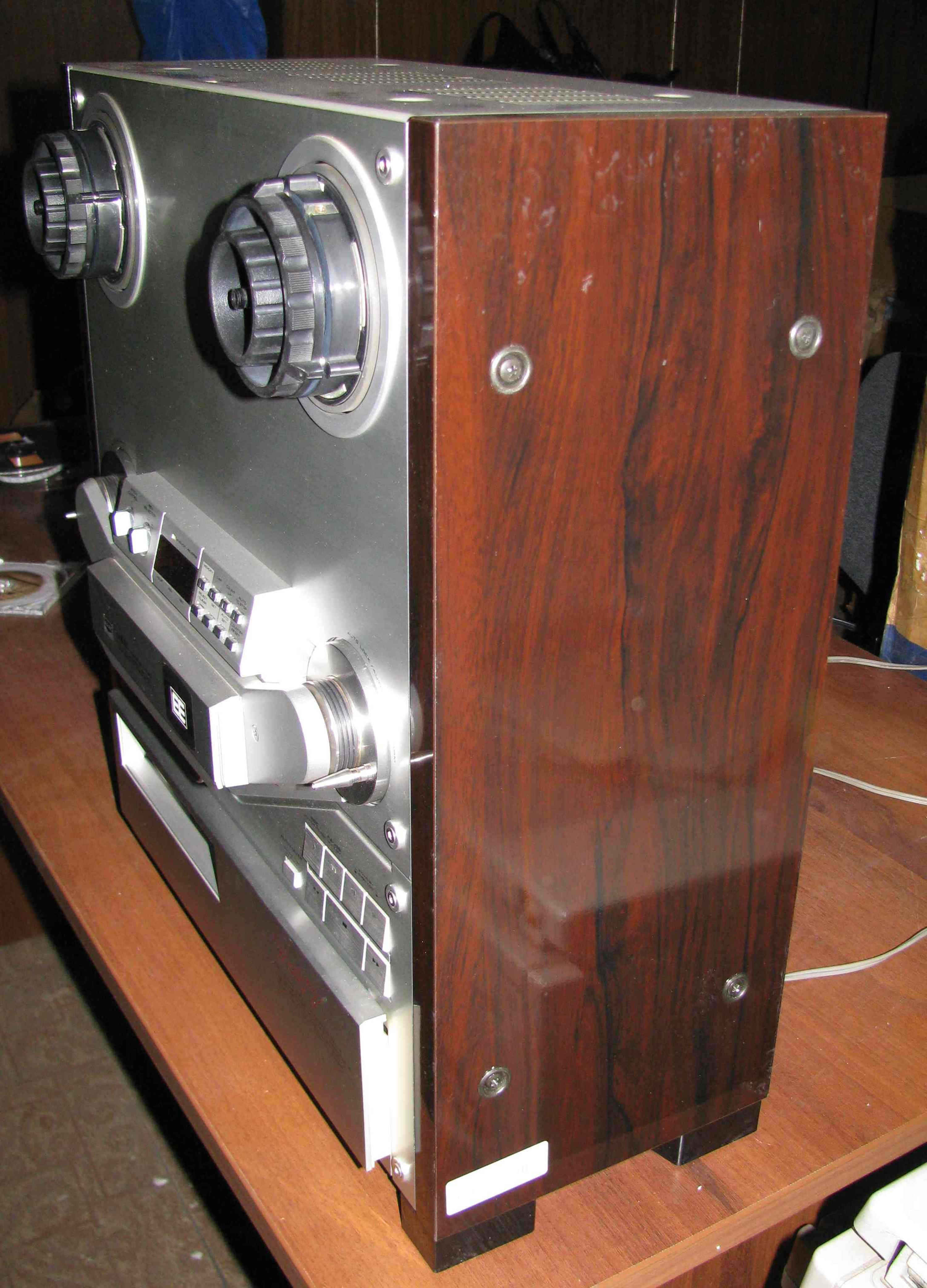 vintage hi-fi Open-reel deck Akai GX-747