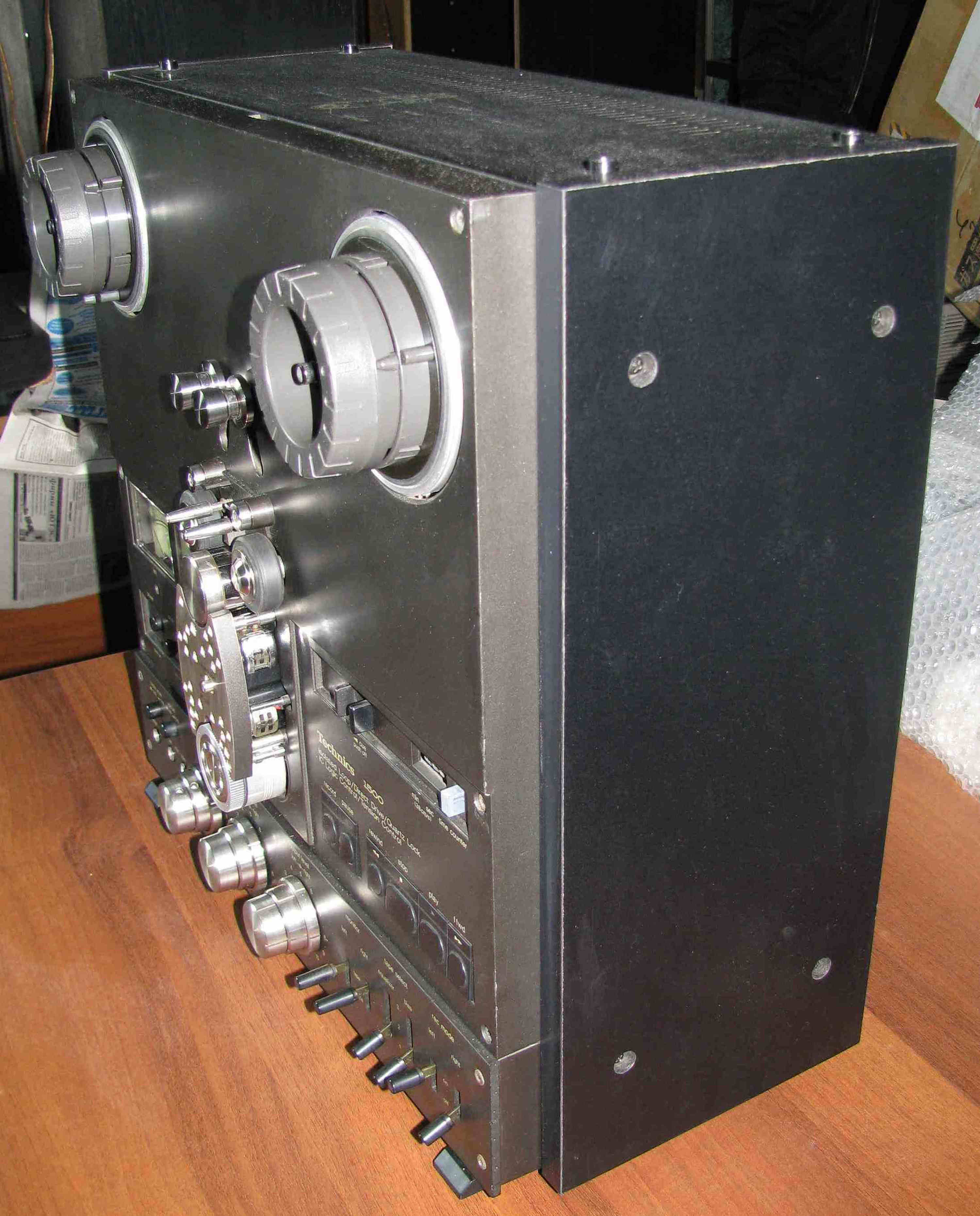 vintage hi-fi Open-reel deck Technics RS-1500U